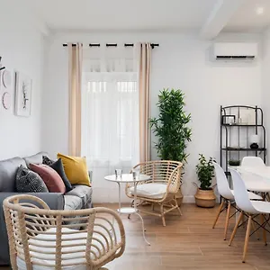 Mino Apartment Seville